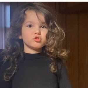 Meet your Posher, Gina